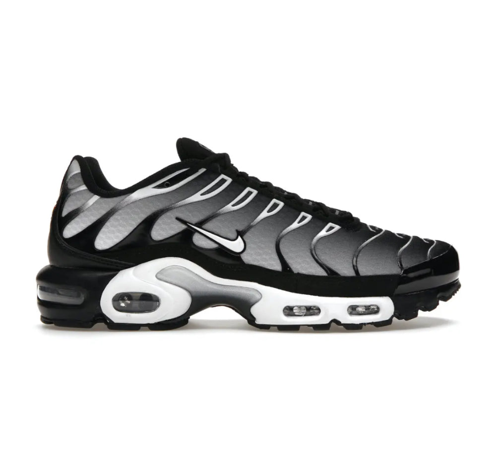 Nike TN Black Silver White